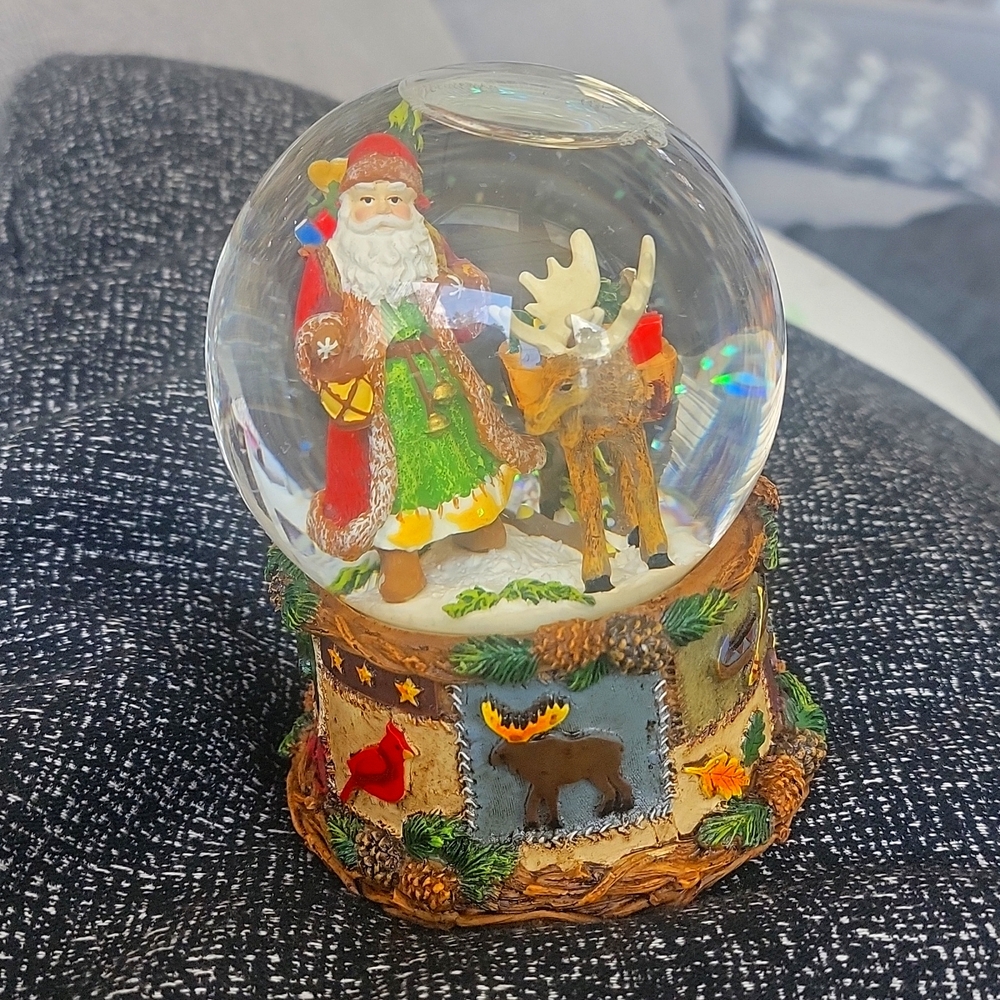 San Francisco Music Box Company- Snowglobe